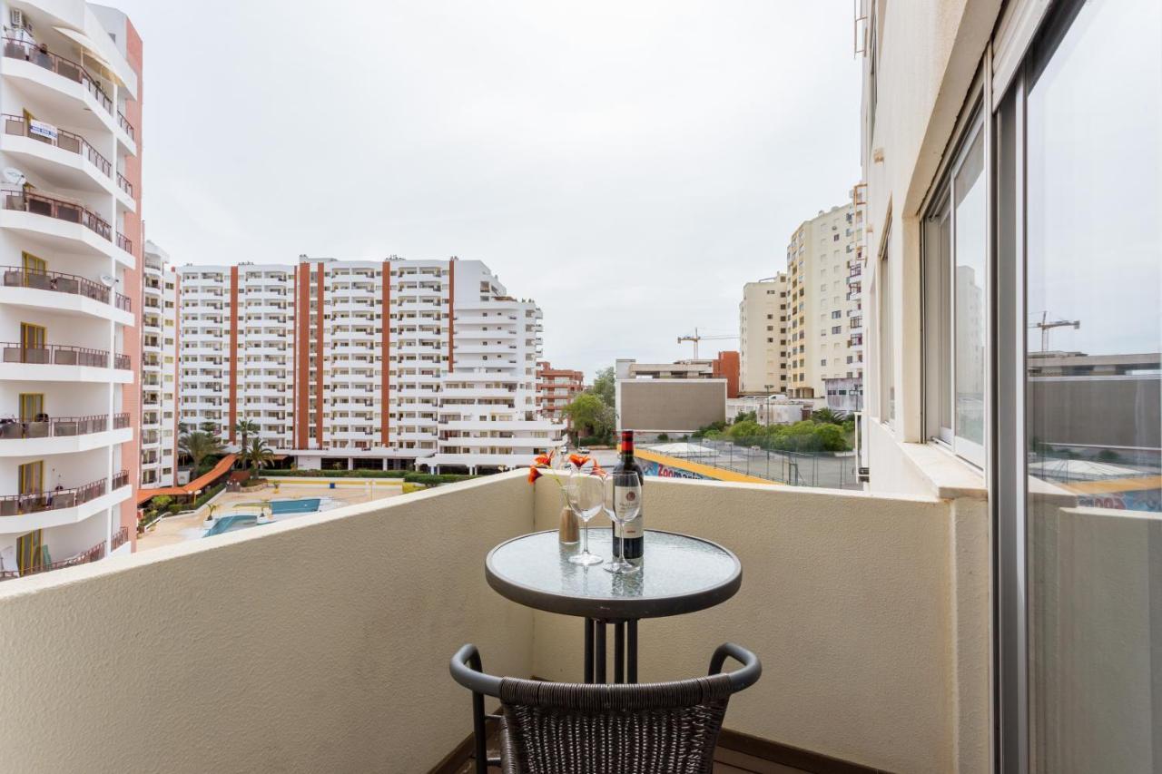 Squash Rocha Suite Beach Apartment Portimão Exteriör bild