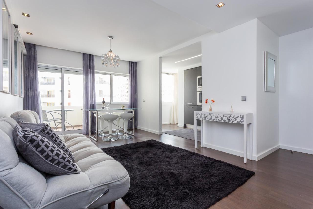 Squash Rocha Suite Beach Apartment Portimão Exteriör bild
